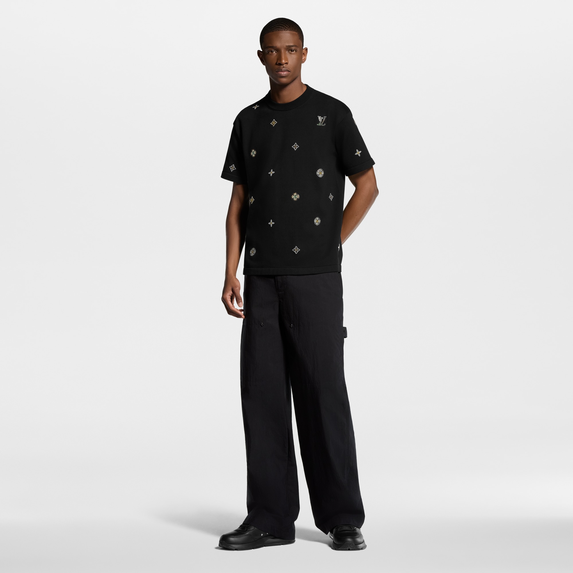 Embellished Short-Sleeved Crewneck - Ready-to-Wear | LOUIS VUITTON